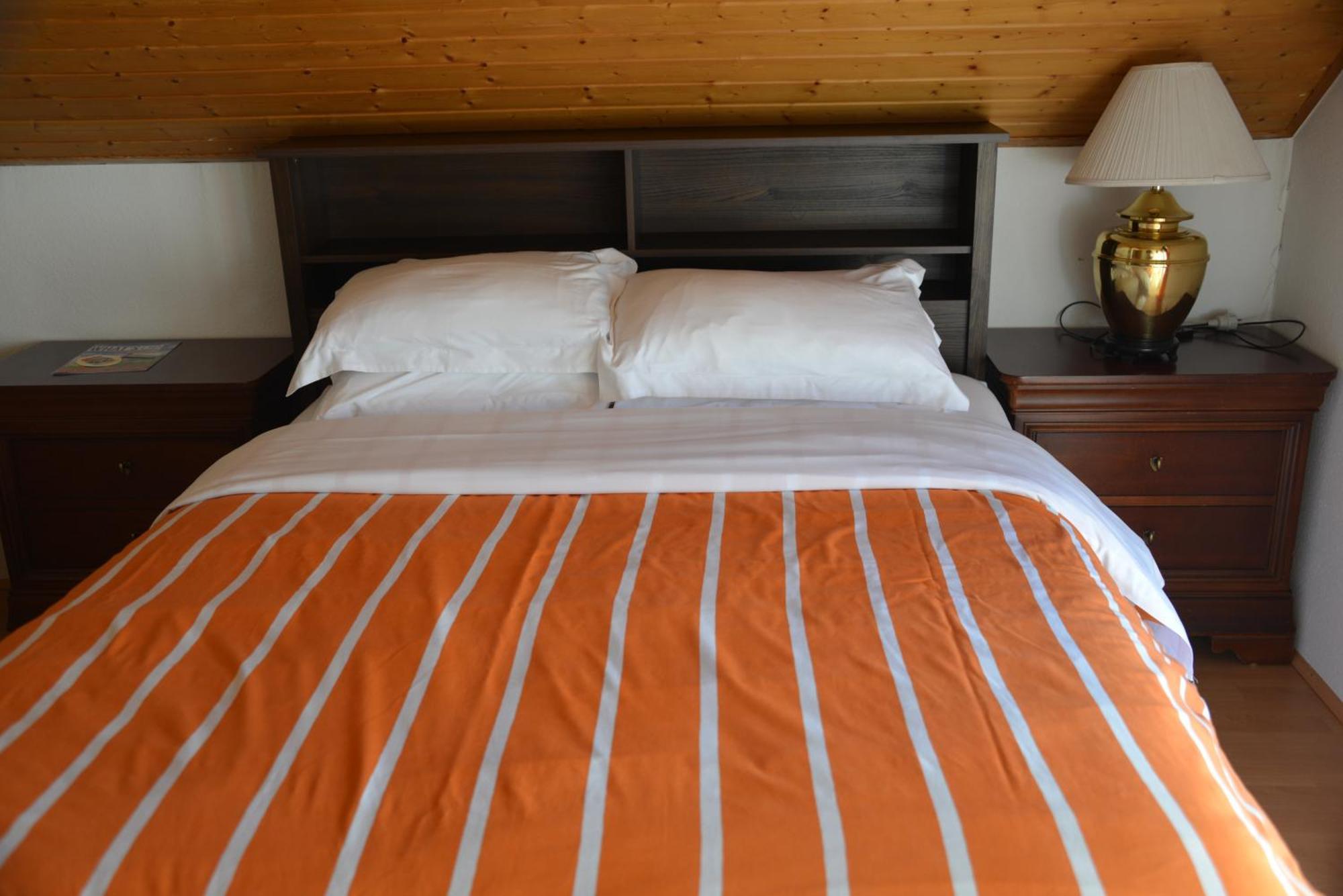 Mountain View Rooms Kindsbach ภายนอก รูปภาพ